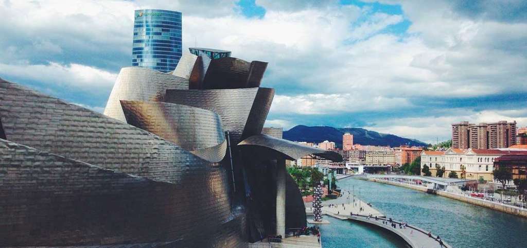 12 Cose da vedere a Bilbao Guida alle Attrazioni più importanti